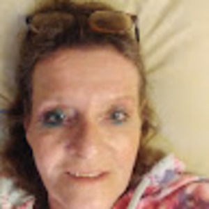 Meet your Posher, Lori e